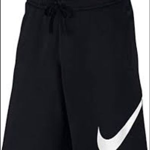 Nike Sportswear Club Shorts